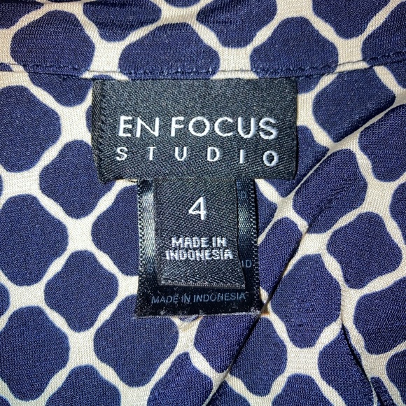 EN FOCUS STUDIO Women’s Dress Dark Blue Tan Patterned. Size 4 - Picture 8 of 12